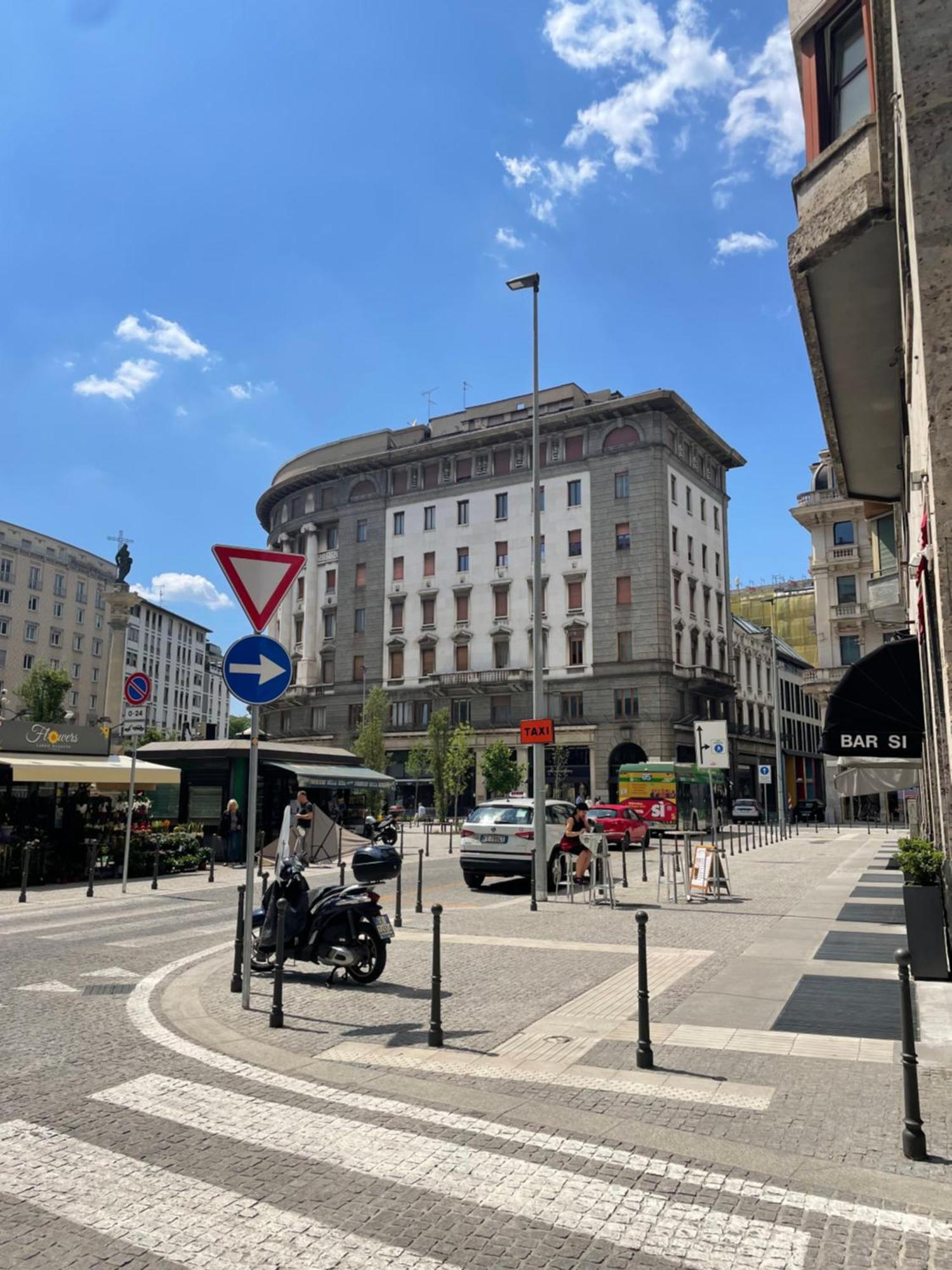 Downtown Apartment Milan Exterior photo